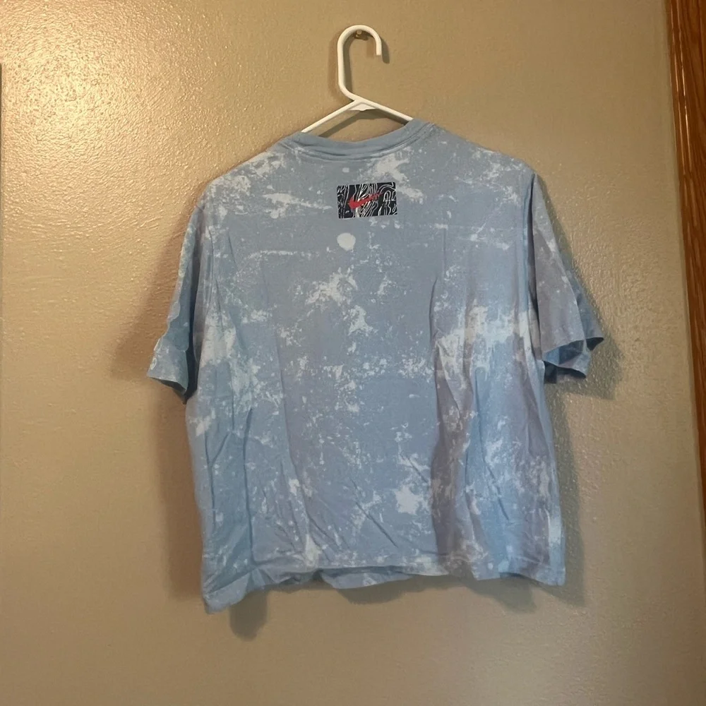 Nike Sportswear Tee